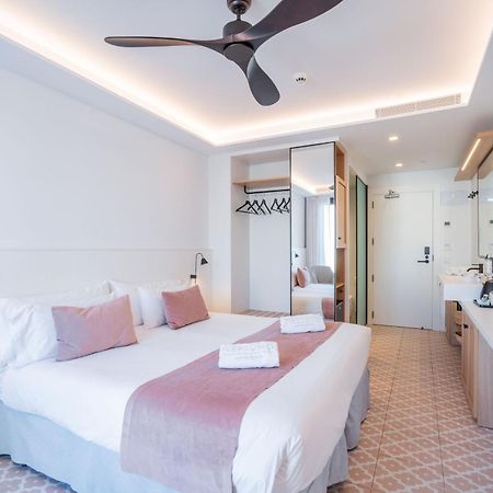 Neptuno Hotel & Spa 4 Sup Calella Bagian luar foto